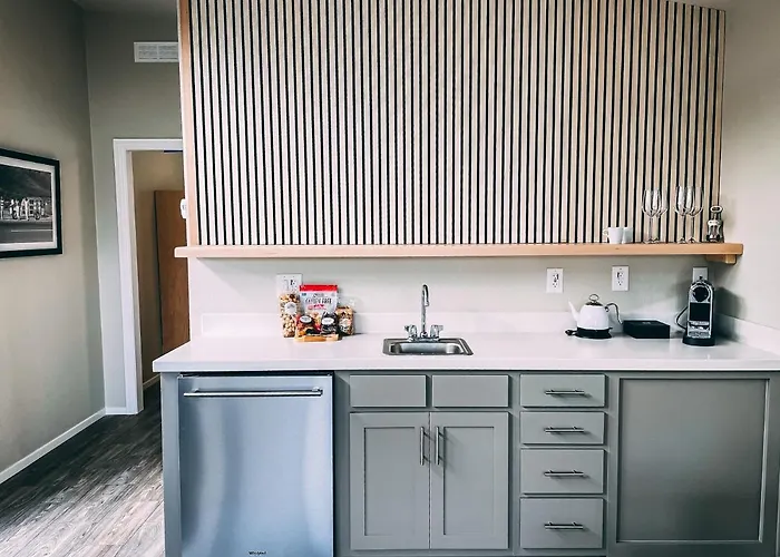 Top Avila Beach Hotels for Your Coastal Escape