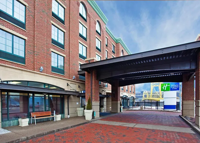 Best Hotels Near University of Pittsburgh