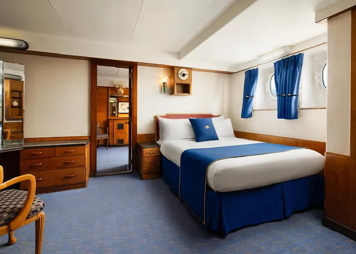 Finest Long Beach Hotels for Coastal Adventures